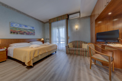 Camera-02-Harrys-23_comfort